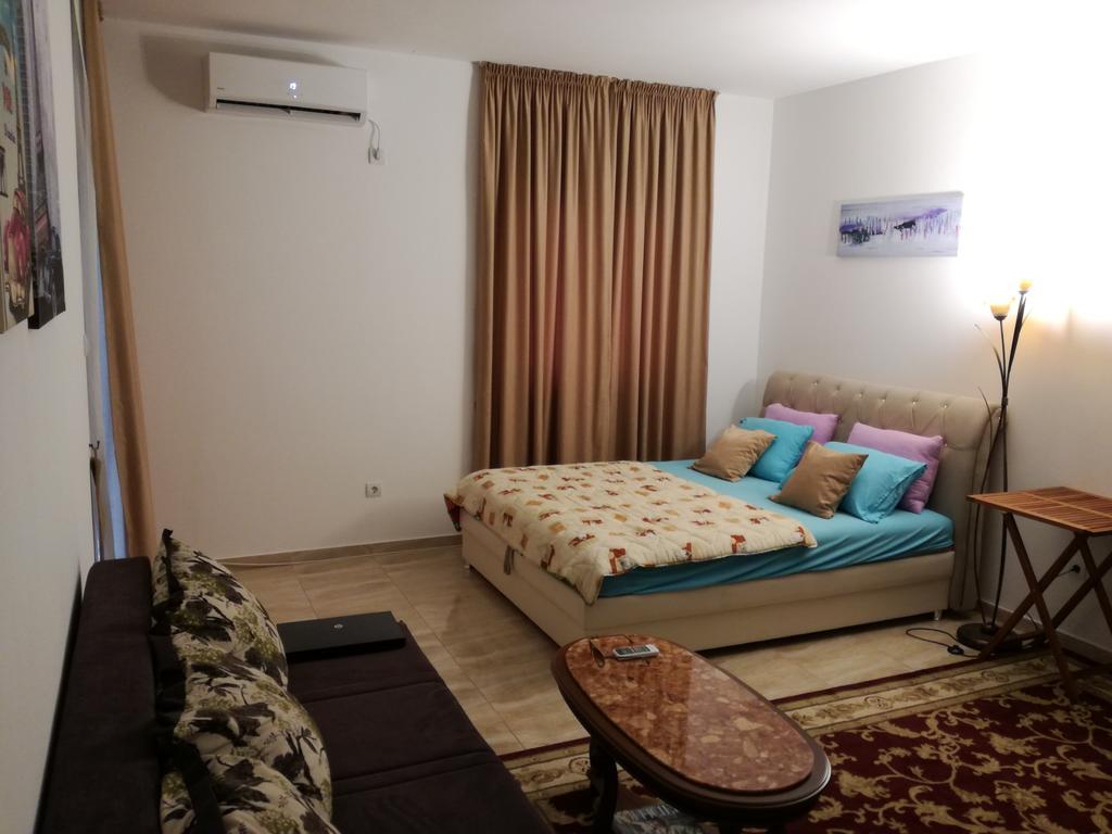 Apartments Stuart Утьеха Экстерьер фото